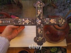 Antique Croix Bois Nacre Incrusté Large Chinese Mother of Pearl Inlaid Cross