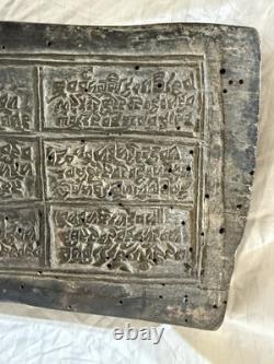 Antiquités Himalayenne, Beau Panneaux Sculptés avec Inscriptions, 19ème