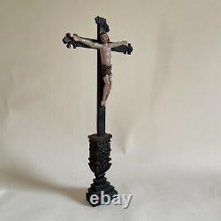 Art Populaire Du XVIIe Et Xixe Siècle Crucifixion Bois Sculpté Époque Louis XIII