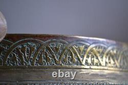 Bassin tâs cuivre art islamique écriture kufique