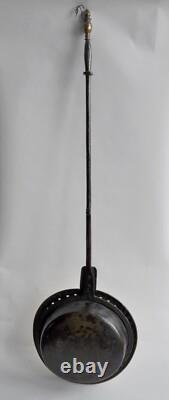 Bassinoire En Laiton Et Fer Forgé Circa 1700