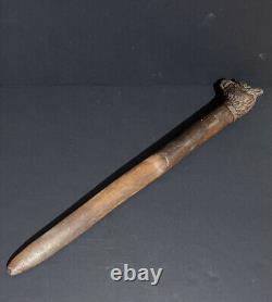 Baton sculpté tête de chien outil ancien sculpture bois & sulfure animal XIXème