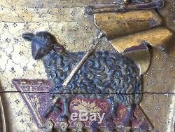 Boiserie en Bas Relief sculpté, chapelle Hospitalière, Bois Doré XVIII ème