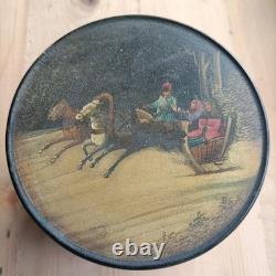 Boite Laquée Russe Ancienne XIX Ème Scène De Troïka 12x12cm Intérieur Argenté