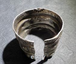 Bracelet Ethnique avec poinçons Argent Massif Berbère Afrique du Nord 120g