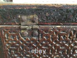 COFFRET/ BOÎTE en Bois du 1700 (33x23x15,5 cm)