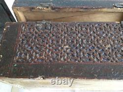 COFFRET/ BOÎTE en Bois du 1700 (33x23x15,5 cm)