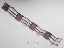 Cabinet de Curiosité Collier de défense pour Chien Anti Loup, Fer Forgé