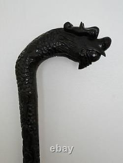 Canne Chine Ou Indochine A Decor De Tete De Dragon En Bois Sculpte Vernis (g155)