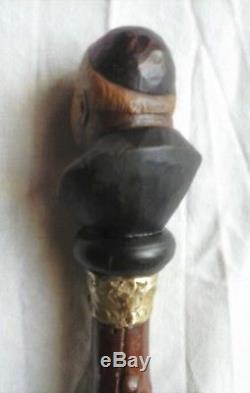 Canne ancienne pommeau rare sculpté bois polychrome curieux