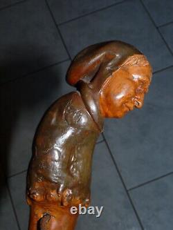 Canne d'art populaire monoxyle racine sculptée d'une belle tête de moine 19ème