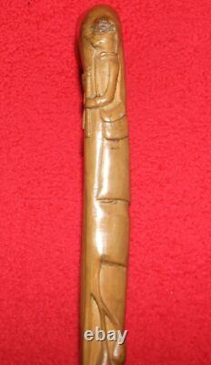 Canne de marche bois sculpté personnages animaux flore XIX/XXème Pélerin