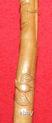 Canne de marche bois sculpté personnages animaux flore XIX/XXème Pélerin