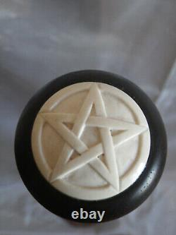 Canne de marche pentacle magie sorcellerie artiste Français cane pentogramme