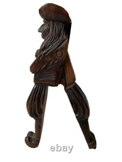 Casse-Noisettes Bois Sculpté Anthropomorphe Art Populaire Personnage Nutcracker
