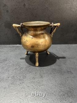Chaudron tripode en bronze 17ème. Haute époque, Moyen âge, Collections