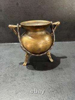 Chaudron tripode en bronze 17ème. Haute époque, Moyen âge, Collections