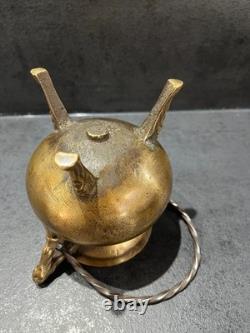 Chaudron tripode en bronze 17ème. Haute époque, Moyen âge, Collections