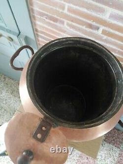 Chauffe eau ancien en cuivre avec robinets en laiton, XIXème
