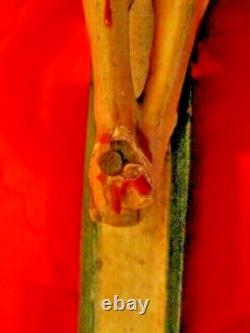 Christ Indo Portugais Sculpte Sur Bois Avec Polychromies Fin XVIII Eme