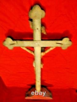 Christ Indo Portugais Sculpte Sur Bois Avec Polychromies Fin XVIII Eme