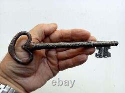 Clé en fer forgé. Art populaire, Haute époque, Chiave Schlussel Château
