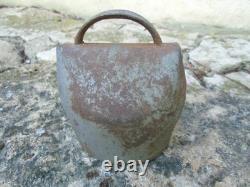 Cloche ancienne de vache No 2 Devouassoud Chamonix Art Populaire