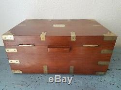 Coffre de marine cabinet de voyage époque XIXè. Belle agencement intérieur XIXèm