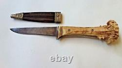 Couteau de chasse dit de bottes lame fixe