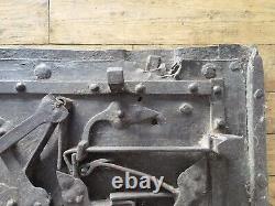 Couvercle Coffre De Marine NUREMBERG XVIII ème Siècle Corsaire