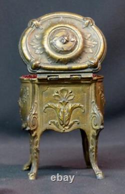 D 1830 superbe petit coffret boite bijoux écrin capitonné bonze 11cm425g chic