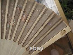 Eventail Soie Broderie Chinois Antique Export Chinese Embroidered Silk Bone Fan