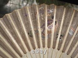 Eventail Soie Broderie Chinois Antique Export Chinese Embroidered Silk Bone Fan