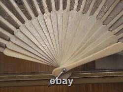 Eventail Soie Broderie Chinois Antique Export Chinese Embroidered Silk Bone Fan