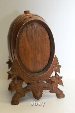 Fut en bois de chêne avec support pour fine Champagne