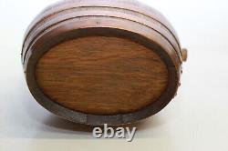 Fut en bois de chêne avec support pour fine Champagne