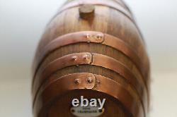 Fut en bois de chêne avec support pour fine Champagne