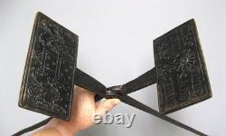 Gaufrier De Mariage, En Fer Forge XIXe. Moule à oublies