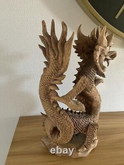Grand Dragon En Bois Sculpté style Chinois
