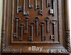 Grand tableau de 15 clefs- clé clef gothique XVIe XVIIe XVIIIe XIXe fer forgé