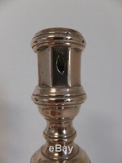 Grande Paire De Bougeoirs En Bronze Epoque Louis Xiv, Fin Xvii° Debut Xviii°