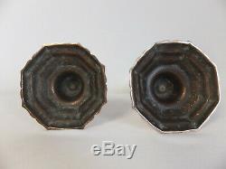 Grande Paire De Bougeoirs En Bronze Epoque Louis Xiv, Fin Xvii° Debut Xviii°