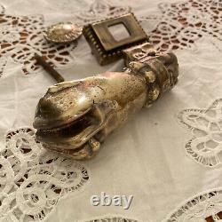 Heurtoir de porte ancien en bronze main bague marteau vintage ACC-7293