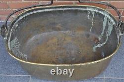 Imposante bassine en cuivre jaune Circa 1800