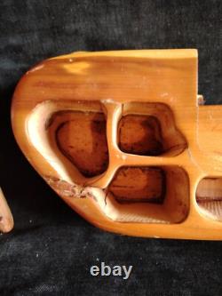 Joli Duo De Boîtes De Craig Boland En Cèdre, Art Populaire Americain Année 70