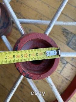 Lot 2 Belle roue de machine agricole ancienne Outil Agricole / Charrue 1900