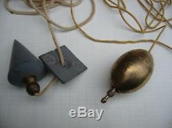 Lot 2 anciens FILS A PLOMB- Objets d'art populaire (dont 1 artisanal)