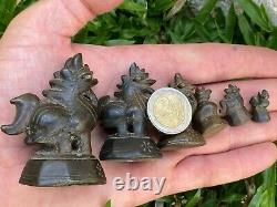 Lot anciens Poids à opium en bronze. SINGHA. Lion. Birmanie. Opium weight