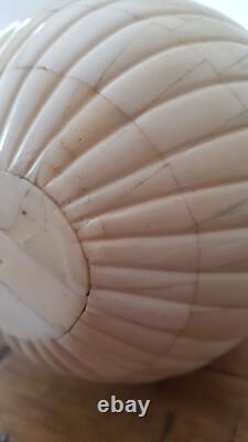 MARQUETERIE Grand ouf en mosaïque d'OS Réalisation exceptionnelle 1870 A