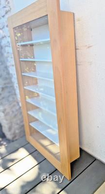 MEUBLE VITRINE POUR COLLECTIONEUR 8 ETAGES BOIS DORÉ 74 x 45 CM